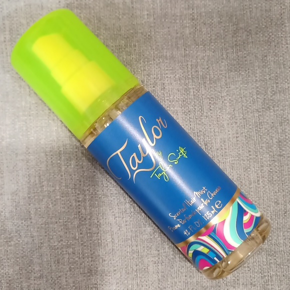 New Taylor by Taylor Swift Scented Hair Mist Spray 125 ml - Picture 2 of 6